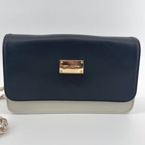 ST JOHN Black Cream Leather Removable Chain strap Crossbody Handbag Clutch Purse